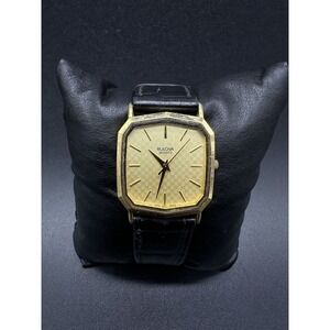 VINTAGE 1991 BULOVA MENS QUARTZ DRESS WATCH - NEW BATTERY - RUNS